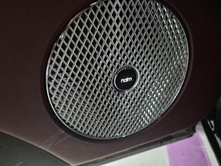 BENTLEY BENTAYGA 2022