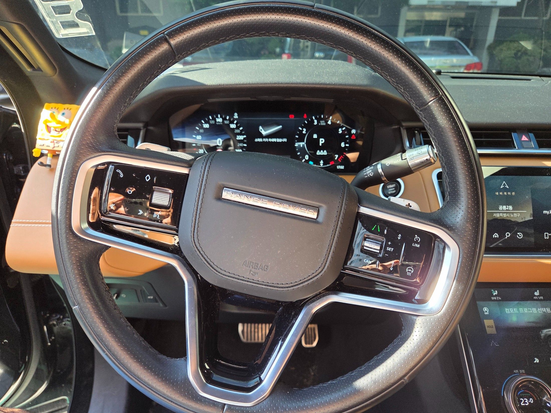 LAND ROVER RANGE ROVER VELAR 2021