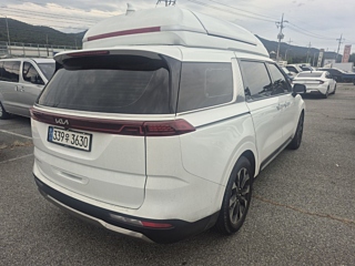 KIA CARNIVAL 2022