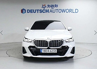 BMW 5-SERIES G60 2024