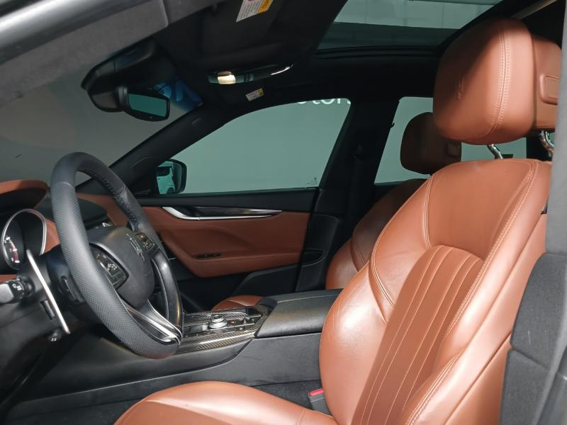 MASERATI LEVANTE 2016