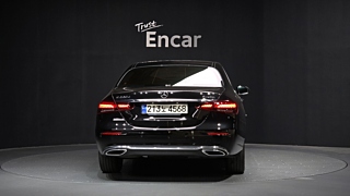 MERCEDES BENZ E-CLASS W213 2021