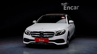 MERCEDES BENZ E-CLASS W213 2017