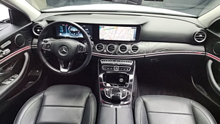 MERCEDES BENZ E-CLASS W213 2017