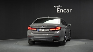 BMW 5-SERIES G30 2022