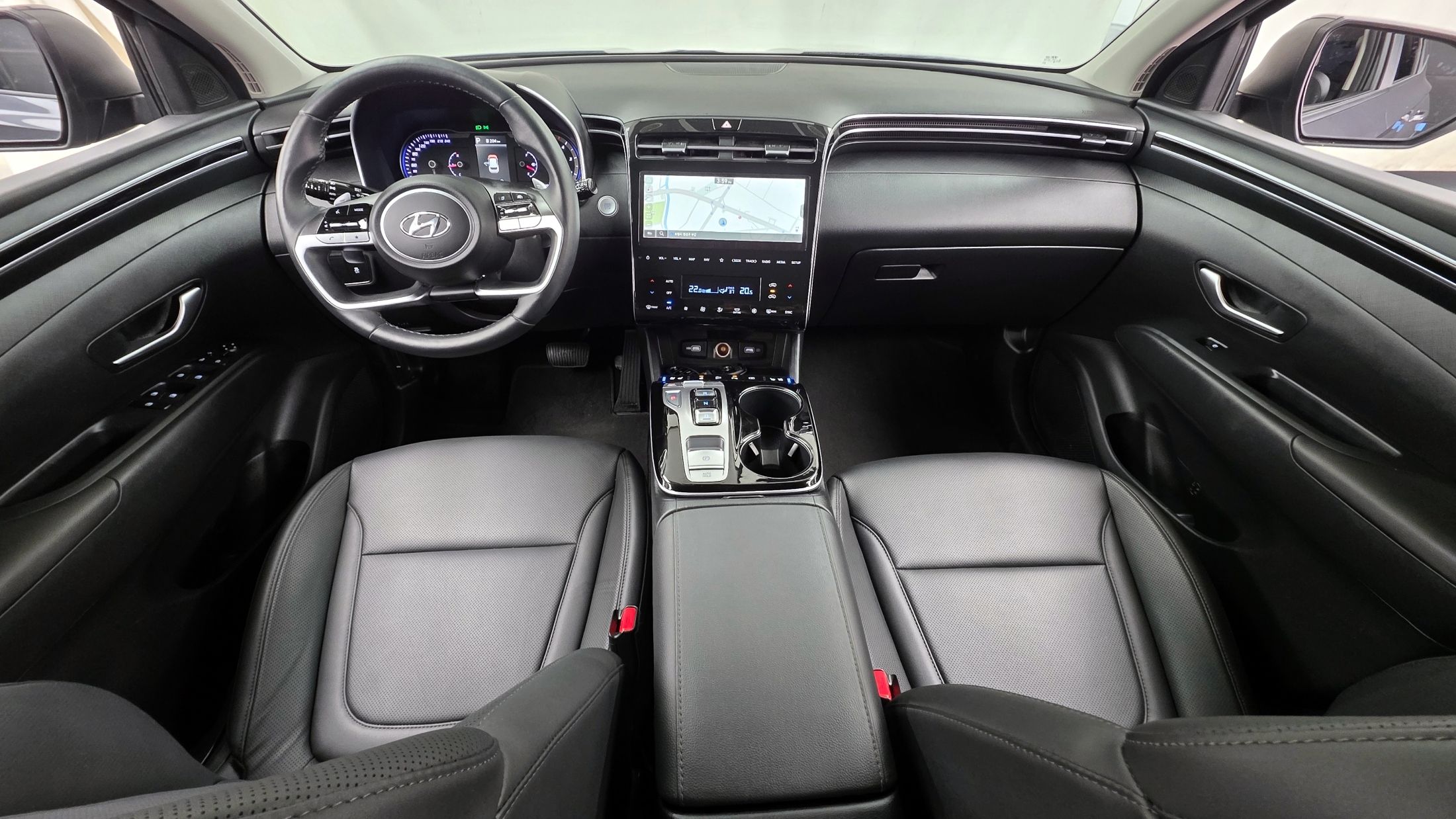 HYUNDAI TUCSON NX4 2023