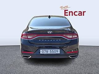 HYUNDAI GRANDEUR IG 2018