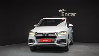 AUDI Q7 4M 2016