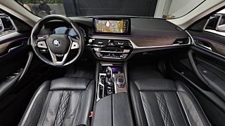 BMW 5-SERIES G30 2022