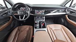 AUDI Q7 4M 2021