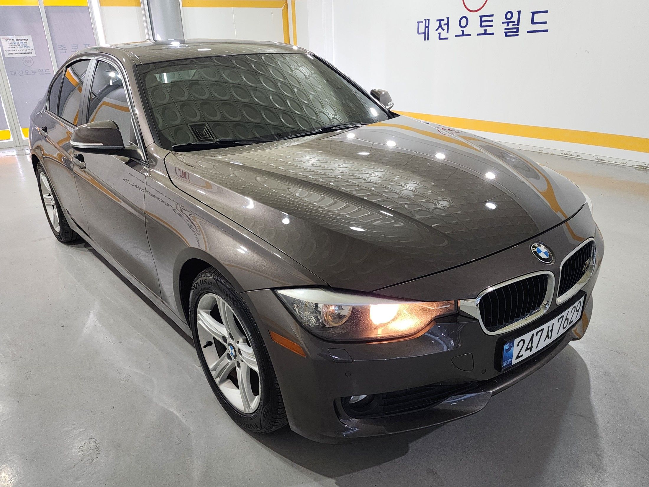BMW 3-SERIES F30 2012