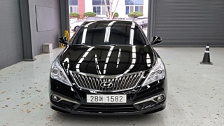 HYUNDAI GRANDEUR HG 2015