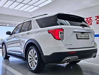 FORD EXPLORER 2020
