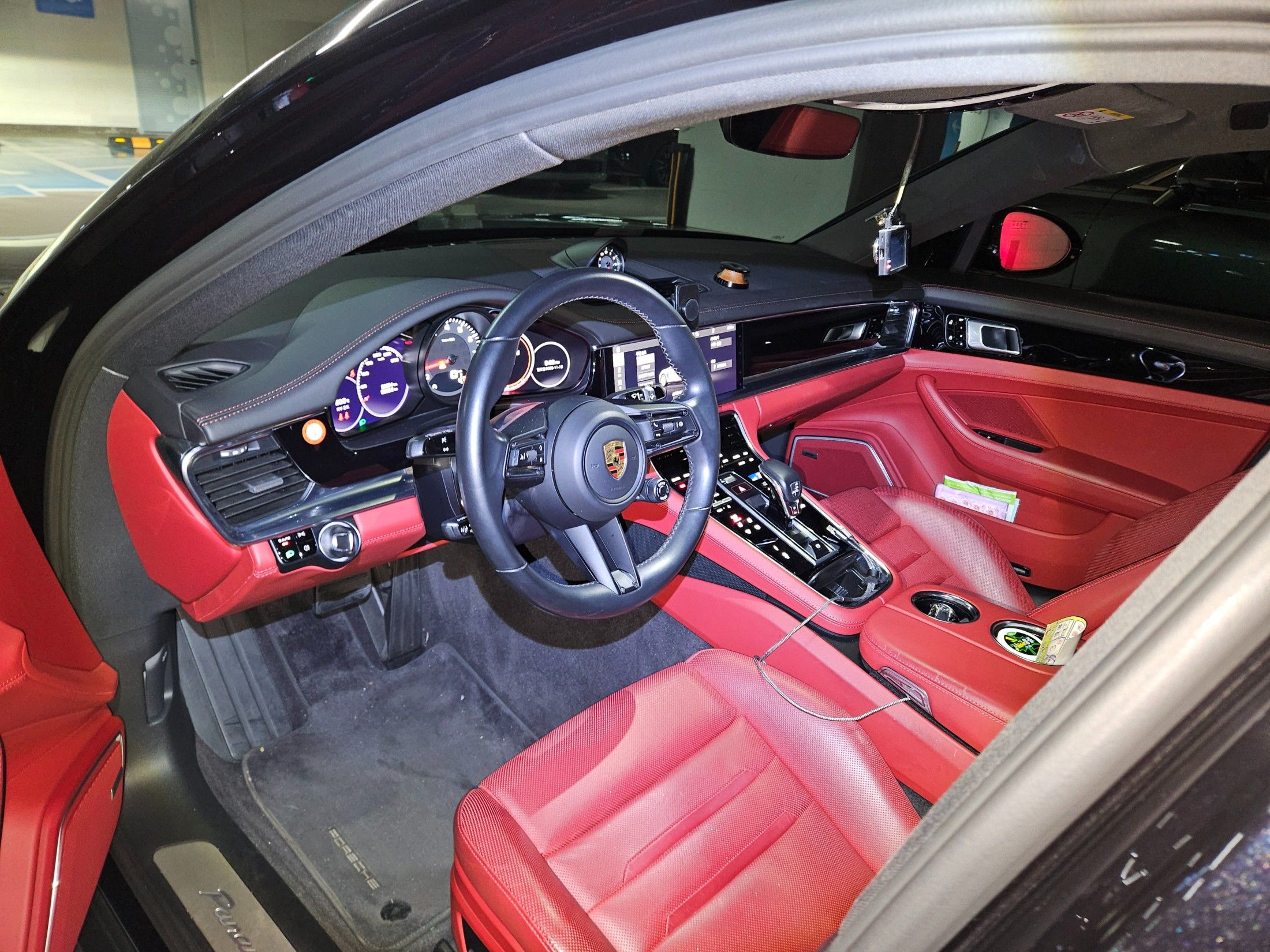 PORSCHE PANAMERA 971 2021