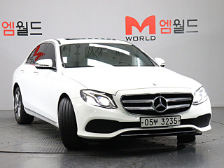 MERCEDES BENZ E-CLASS W213 2017