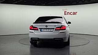 BMW 5-SERIES F10 2016