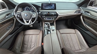 BMW 5-SERIES G30 2017