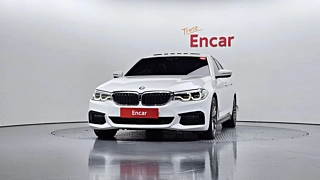 BMW 5-SERIES G30 2019