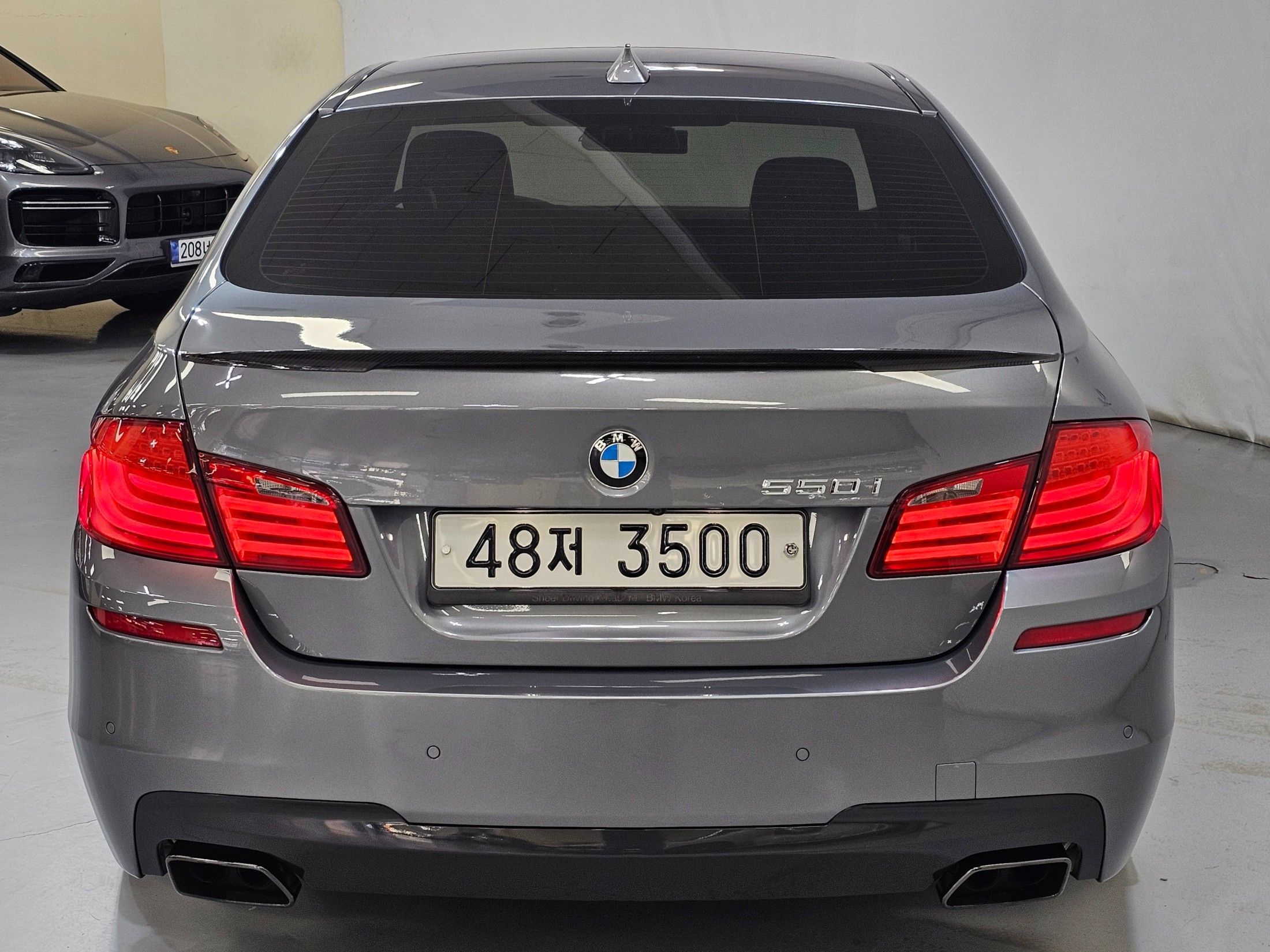 BMW 5-SERIES F10 2012