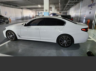 BMW 5-SERIES G30 2023