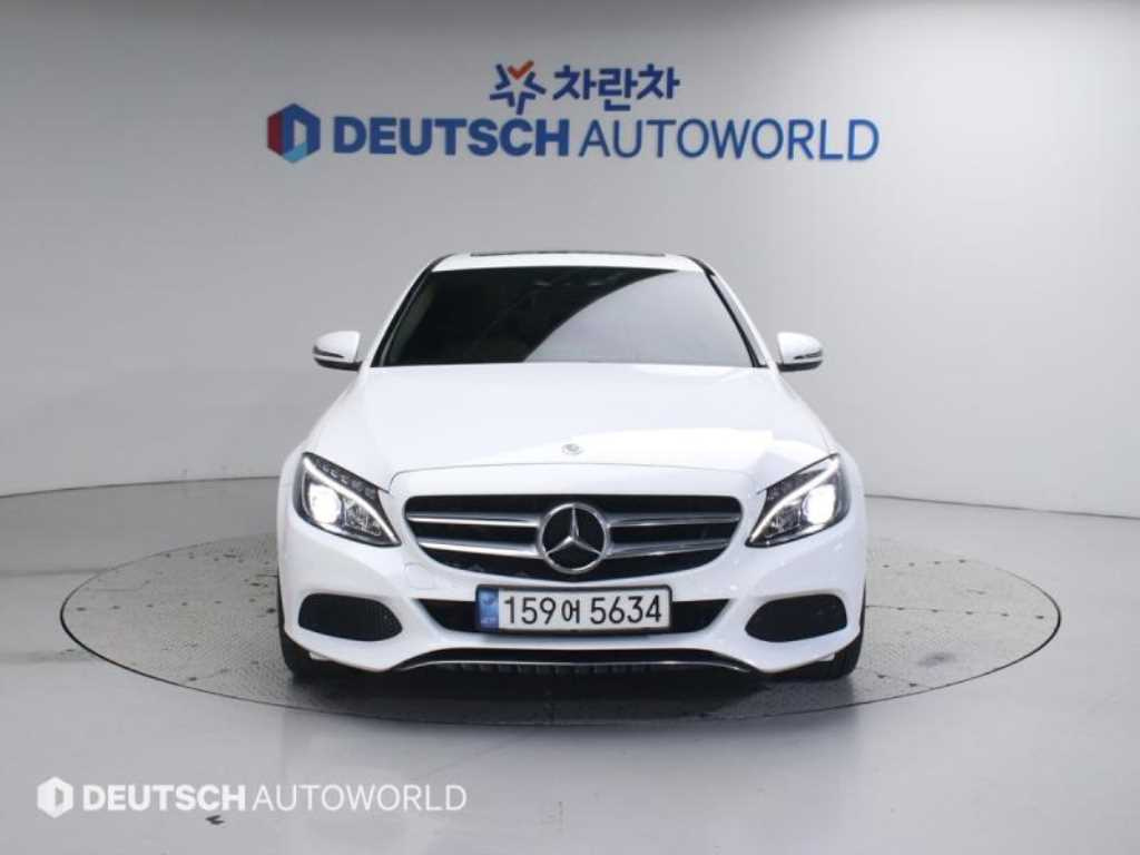 MERCEDES BENZ C-CLASS W205 2018