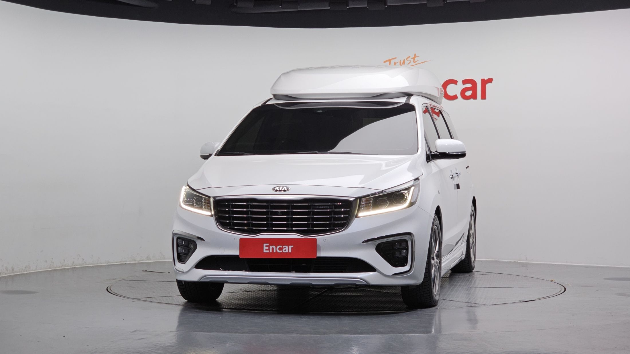KIA CARNIVAL 2019