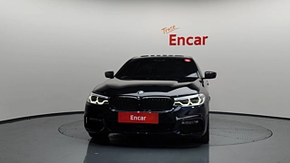 BMW 5-SERIES G30 2017