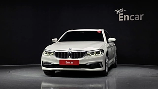 BMW 5-SERIES G30 2019