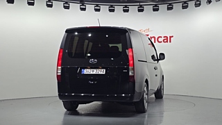 HYUNDAI STARIA 2022