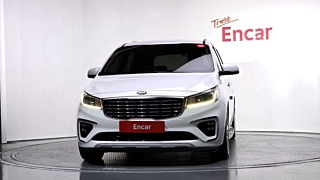 KIA CARNIVAL 2018