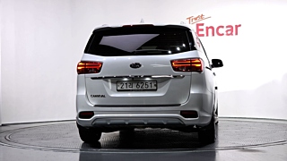 KIA CARNIVAL 2018