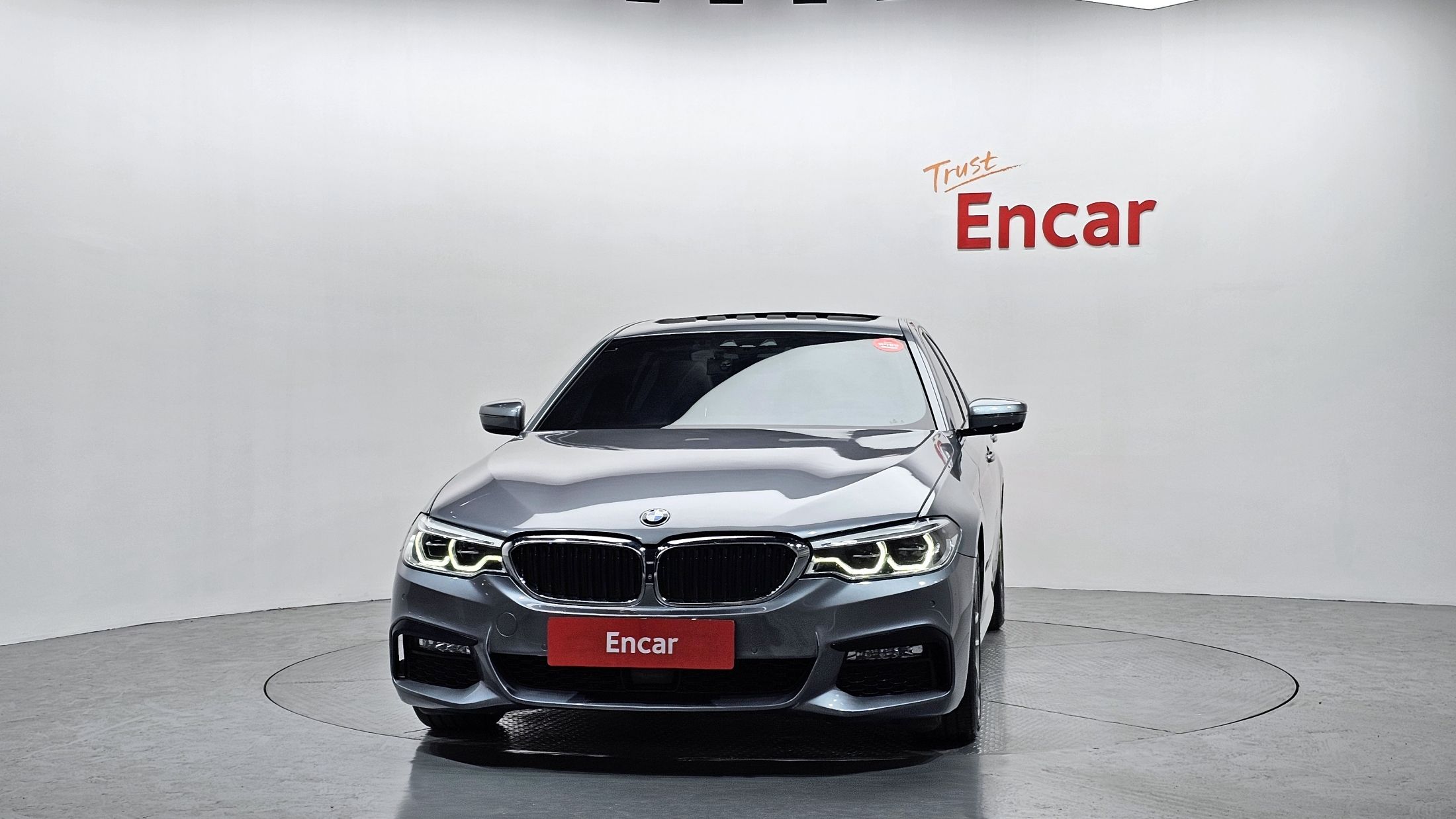 BMW 5-SERIES G30 2017