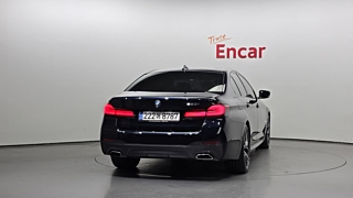 BMW 5-SERIES G30 2022