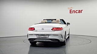 MERCEDES BENZ C-CLASS W205 2017