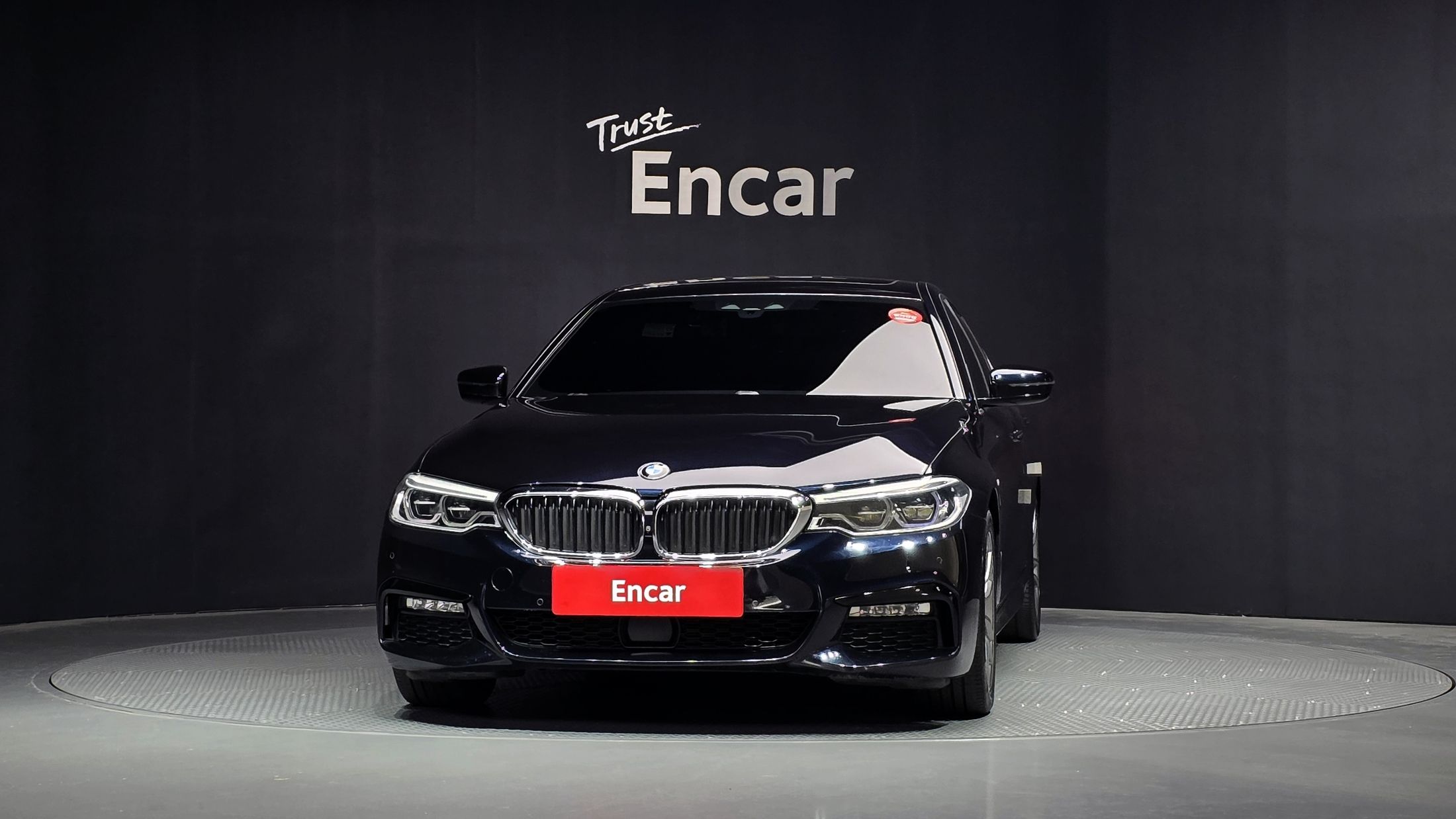 BMW 5-SERIES G30 2018