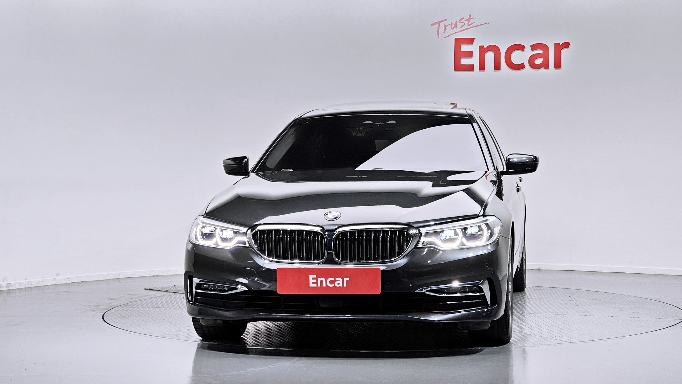 BMW 5-SERIES G30 2020