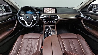 BMW 5-SERIES G30 2020