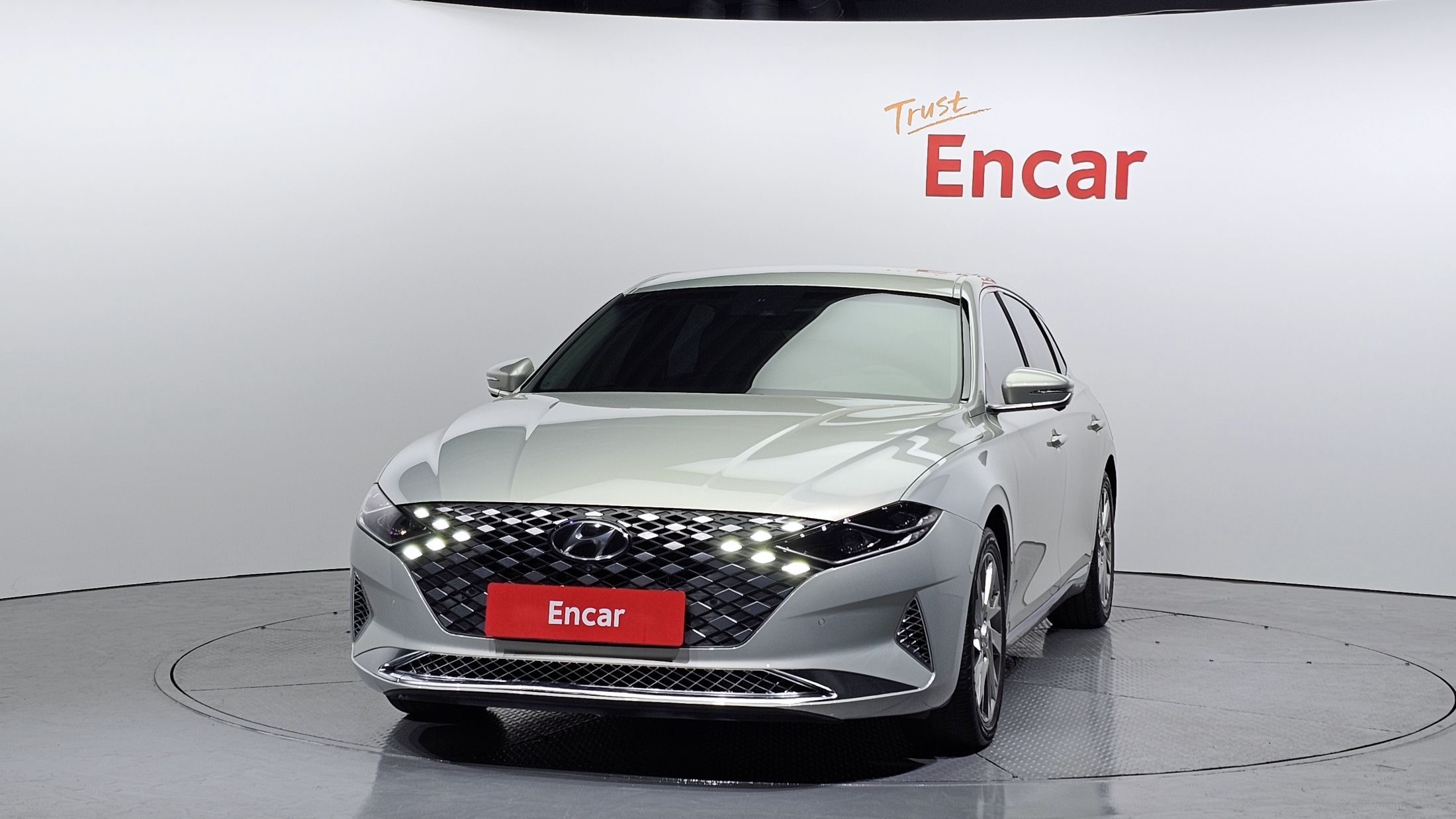 HYUNDAI GRANDEUR IG HYBRID 2020