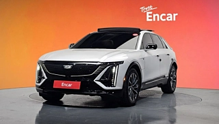 Заказать CADILLAC LYRIQ