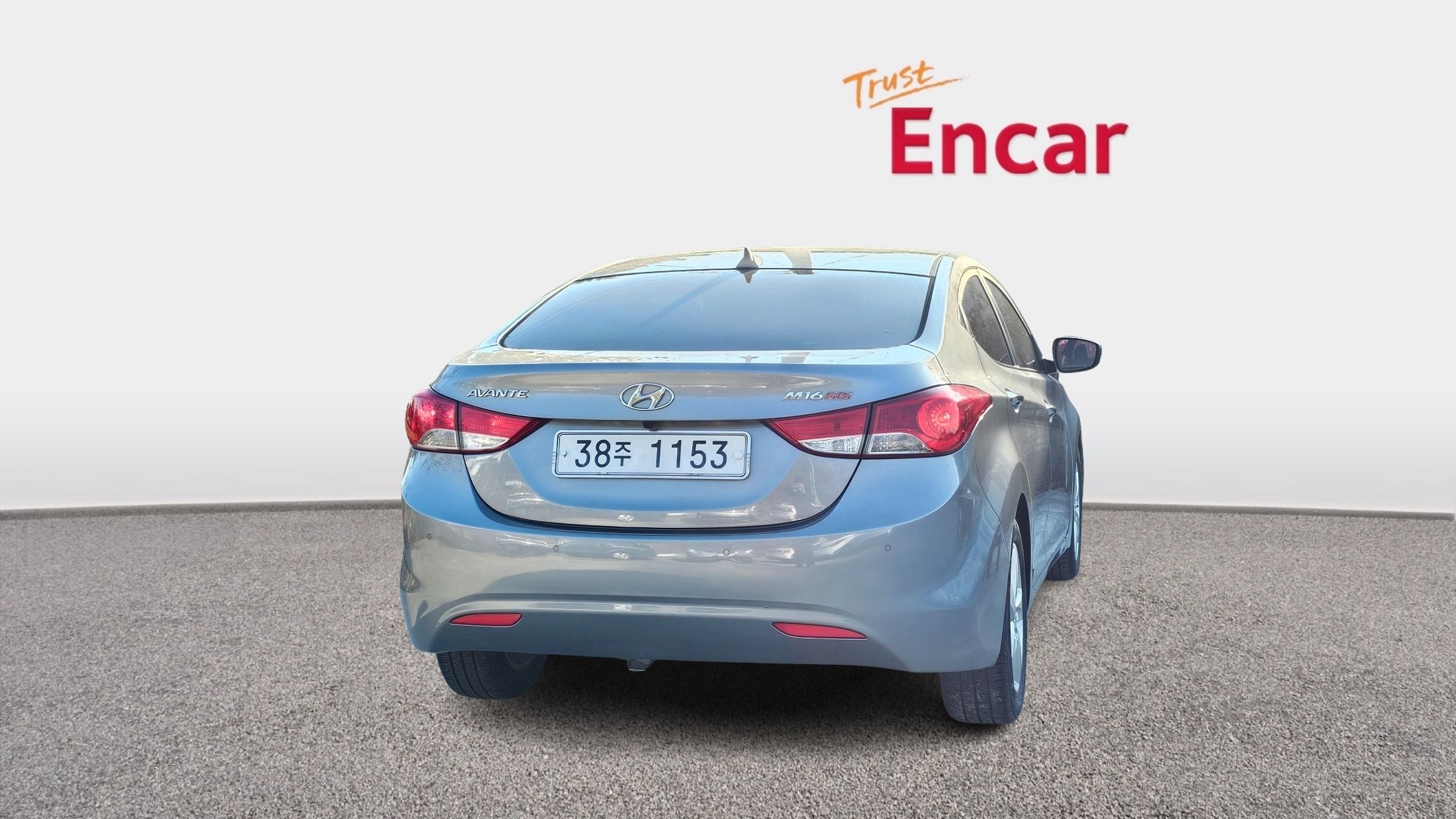 HYUNDAI AVANTE MD 2012