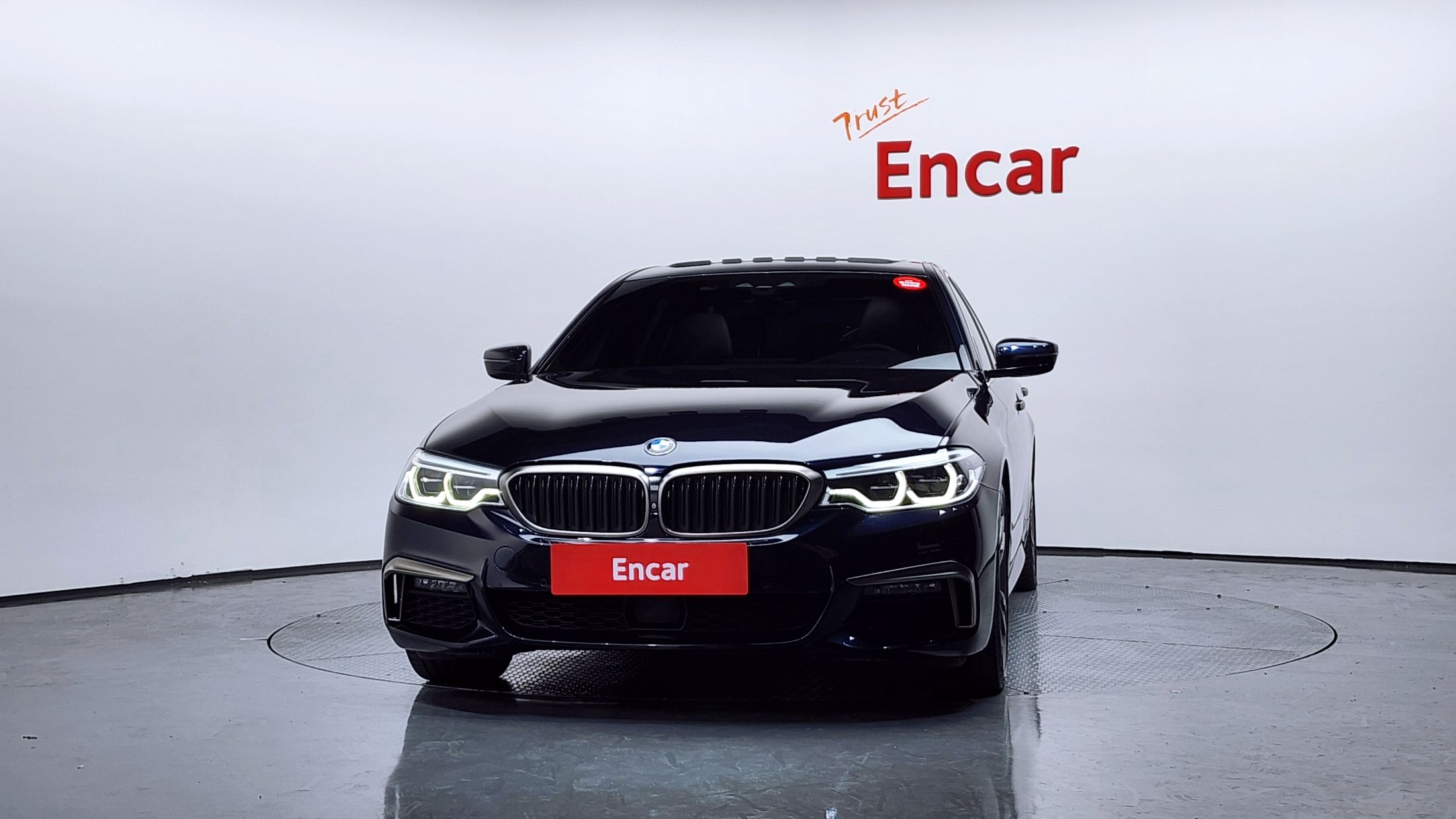 BMW 5-SERIES G30 2019