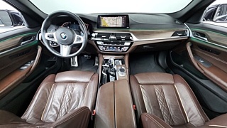 BMW 5-SERIES G30 2019