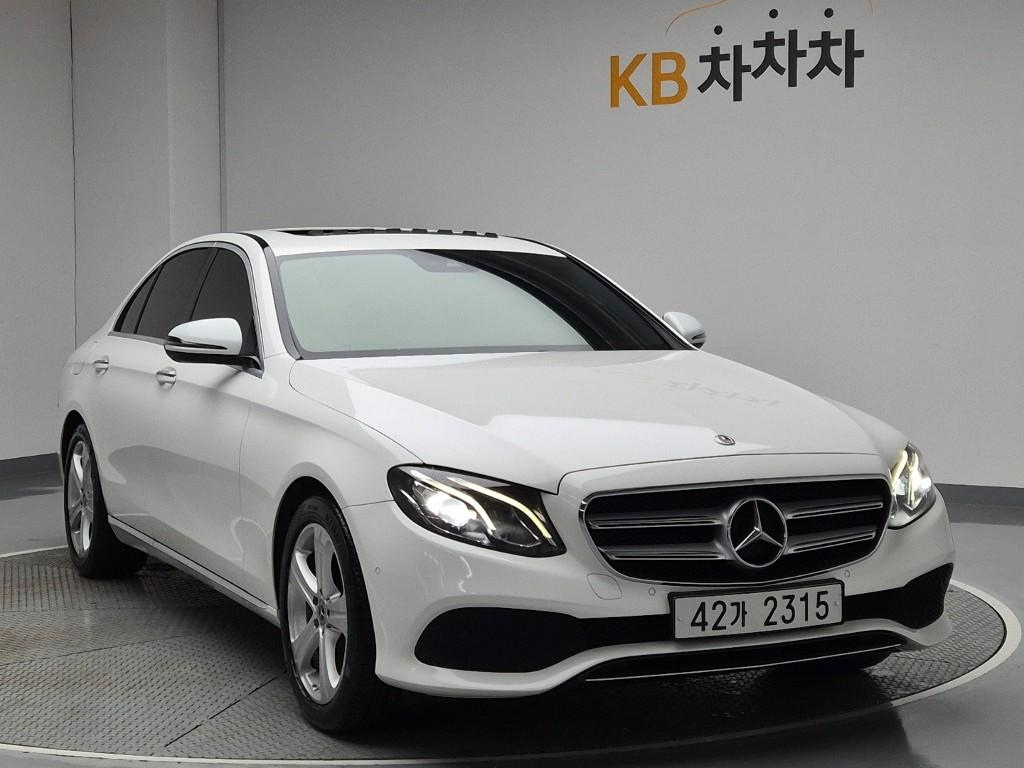 MERCEDES BENZ E-CLASS W212 2017