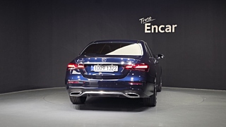 MERCEDES BENZ E-CLASS W213 2020