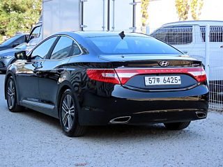 HYUNDAI GRANDEUR HG 2013
