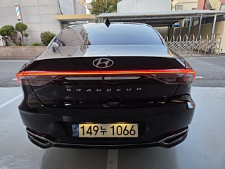HYUNDAI GRANDEUR IG HYBRID 2022