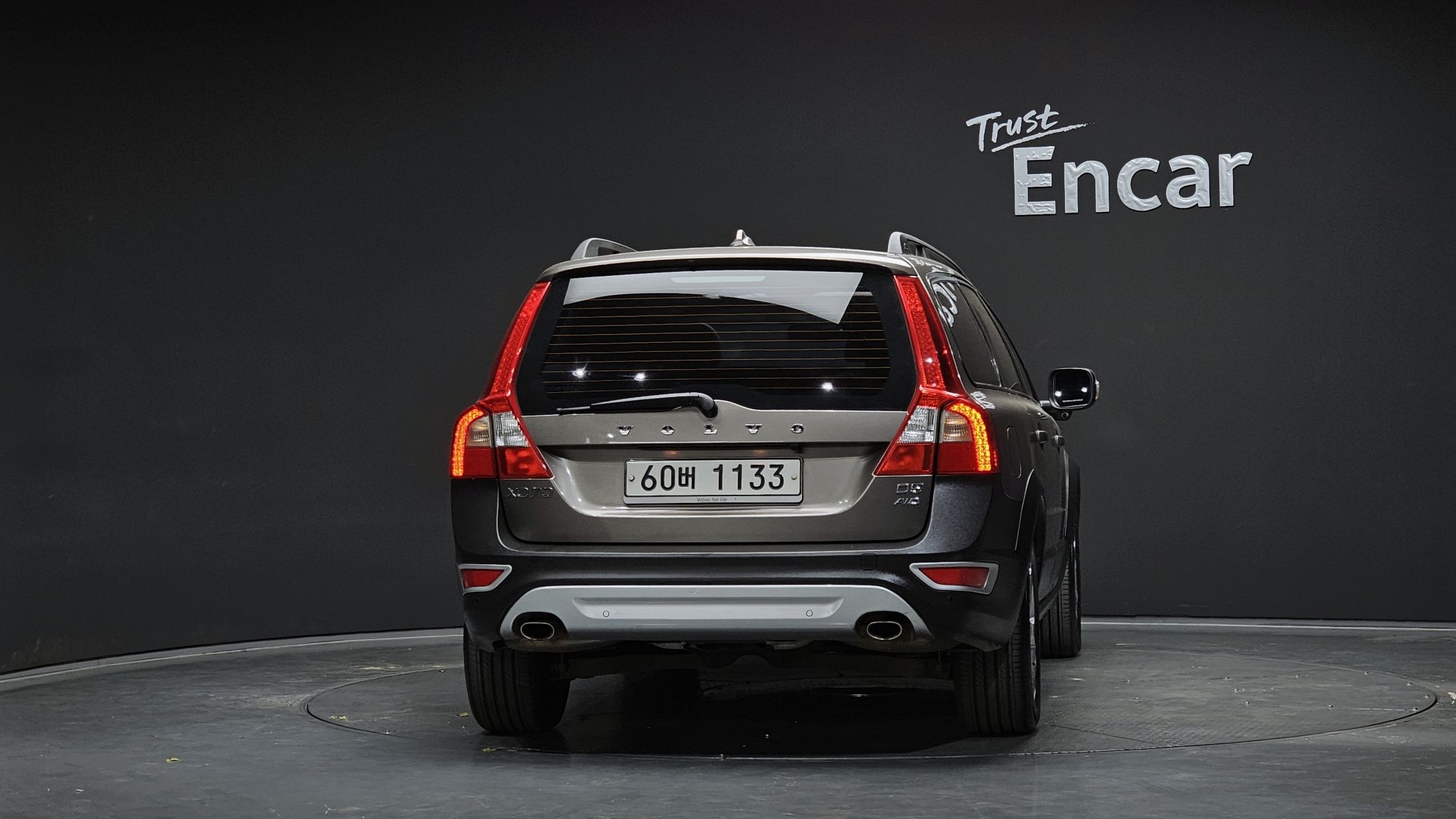 VOLVO XC70 2011