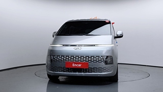 HYUNDAI STARIA 2023