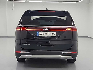 KIA CARNIVAL 2023