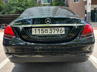 MERCEDES BENZ C-CLASS W205 2019
